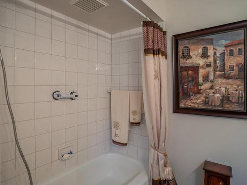 Bathroom - 398 6E Avenue N., Saint-Georges, QC - Indoor Photo Showing Bathroom