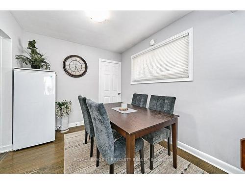 52 Athabasca St, Oshawa, ON - Indoor Photo Showing Dining Room