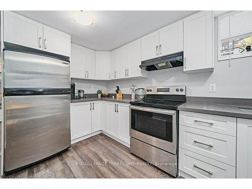 52 Athabasca St, Oshawa, ON - Indoor Photo Showing Kitchen