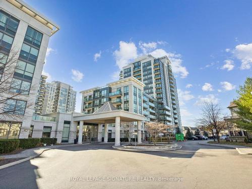 811-30 North Park Rd, Vaughan, ON - Outdoor With Facade