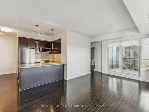 3411-385 Prince Of Wales Dr, Mississauga, ON - Indoor Photo Showing Kitchen