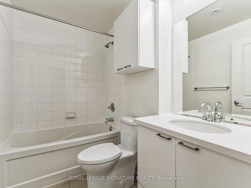 3411-385 Prince Of Wales Dr, Mississauga, ON - Indoor Photo Showing Bathroom