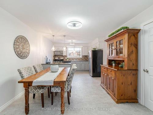 18-342 Catharine St N, Hamilton, ON - Indoor Photo Showing Dining Room