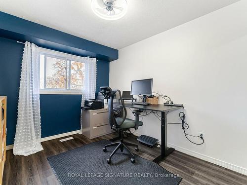 18-342 Catharine St N, Hamilton, ON - Indoor Photo Showing Office