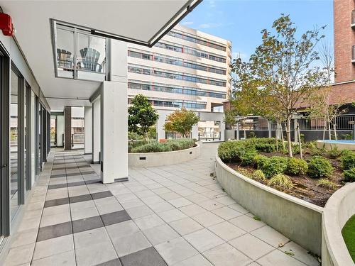 909-777 Herald St, Victoria, BC - Outdoor