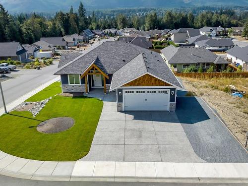 708 Mountain View Dr North, Lake Cowichan, BC 