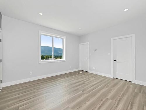 708 Mountain View Dr North, Lake Cowichan, BC 