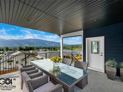 708 Mountain View Dr North, Lake Cowichan, BC 