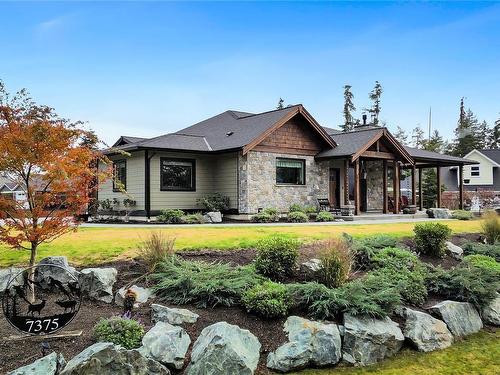 7375 Lakefront Dr, Lake Cowichan, BC 