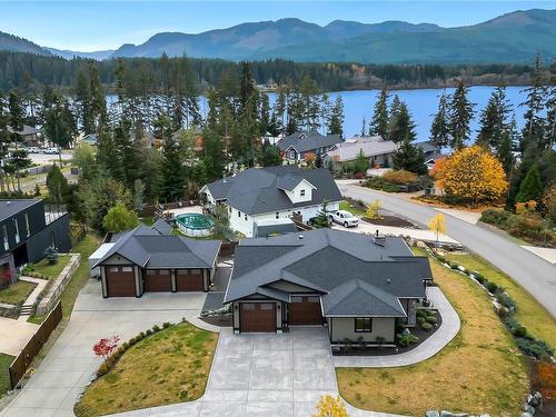 7375 Lakefront Dr, Lake Cowichan, BC 