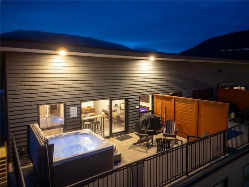 2204-1901 Nels Nelson Crescent, Revelstoke, BC - Outdoor With Deck Patio Veranda