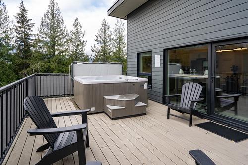 2204-1901 Nels Nelson Crescent, Revelstoke, BC - Outdoor With Deck Patio Veranda With Exterior