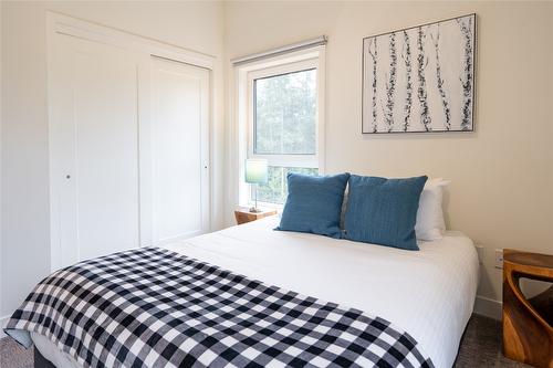 2204-1901 Nels Nelson Crescent, Revelstoke, BC - Indoor Photo Showing Bedroom