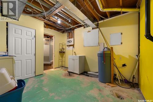 1202 Assiniboia Avenue, Cupar, SK - Indoor Photo Showing Basement