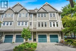 825 GRENON AVENUE UNIT#21  Ottawa, ON K2B 6G1