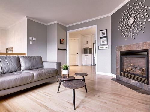 Salon - 7154 Rue George-Baptist, Trois-Rivières, QC - Indoor Photo Showing Living Room With Fireplace