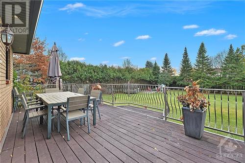 6477 Wheatfield Crescent, Greely, ON - Outdoor With Deck Patio Veranda With Exterior