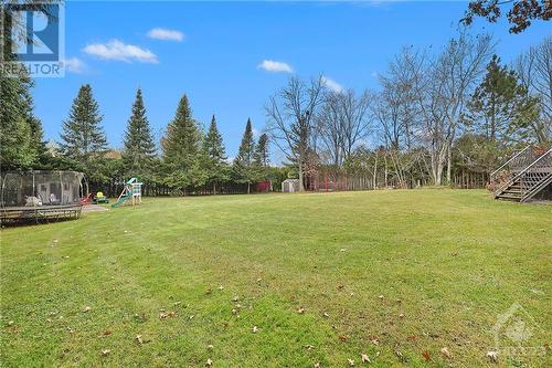 6477 Wheatfield Crescent, Greely, ON - Outdoor