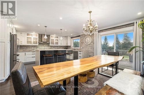 6477 Wheatfield Crescent, Ottawa, ON - Indoor Photo Showing Dining Room