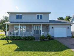 45 townshend Avenue  Amherst, NS B4H 4T6