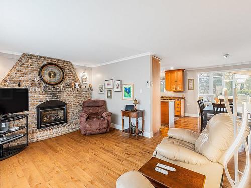 Salon - 790 Rue Degré, Magog, QC - Indoor Photo Showing Living Room With Fireplace