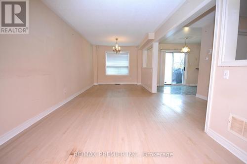 77 Stonebriar Drive, Vaughan, ON - Indoor Photo Showing Other Room