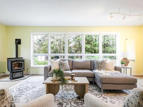 433409 4Th Line, Amaranth, ON - Indoor Photo Showing Living Room With Fireplace