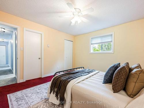 433409 4Th Line, Amaranth, ON - Indoor Photo Showing Bedroom