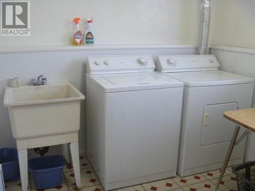 70 Whites Road, Carbonear, NL - Indoor Photo Showing Laundry Room