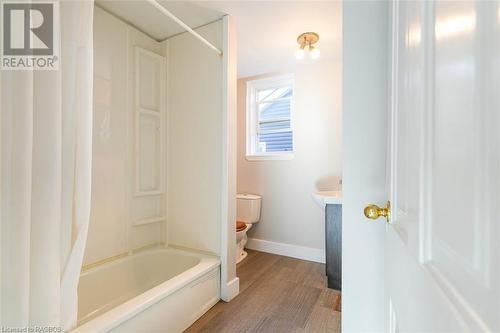 409 Claude Street, South Bruce Peninsula, ON - Indoor Photo Showing Bathroom