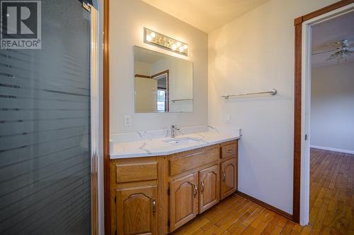 4155 Barnes Drive, Prince George, BC - Indoor Photo Showing Bathroom