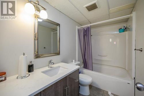 4155 Barnes Drive, Prince George, BC - Indoor Photo Showing Bathroom