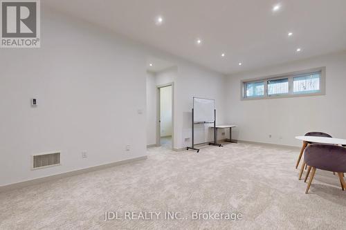 54 Granlea Road, Toronto, ON - Indoor