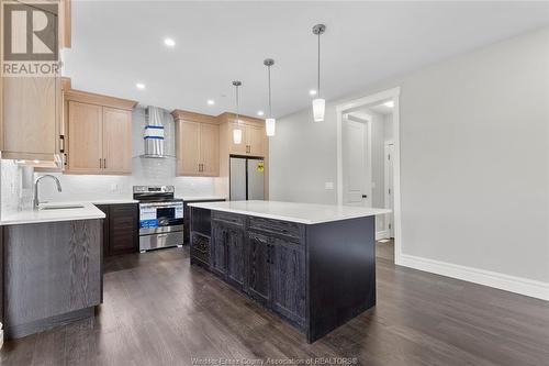 8356 Annie, Amherstburg, ON - Indoor Photo Showing Kitchen With Upgraded Kitchen