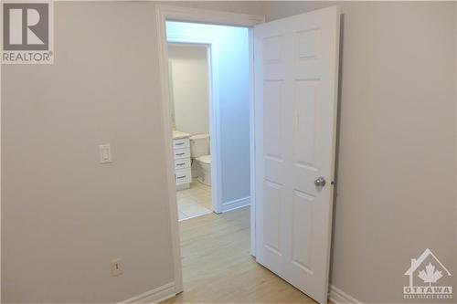 216 Carillon Street Unit#1, Ottawa, ON - Indoor Photo Showing Other Room