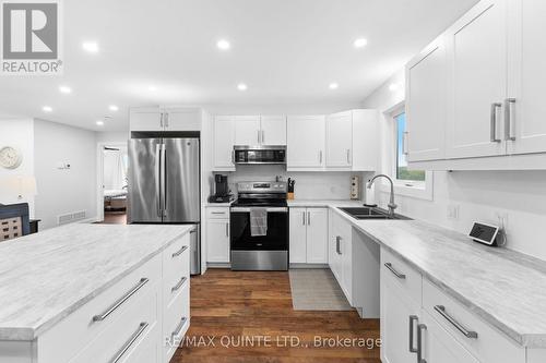 1467 County Road 19, Prince Edward County (Ameliasburgh), ON - Indoor Photo Showing Kitchen With Double Sink With Upgraded Kitchen