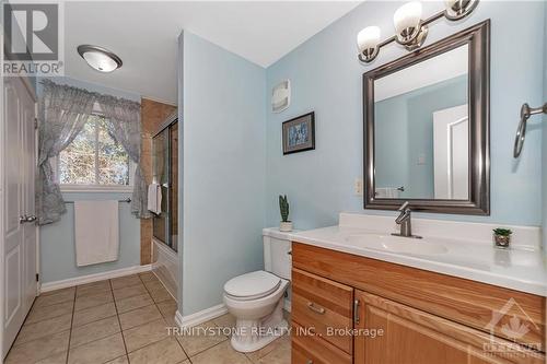 6366 Rothbourne Road, Ottawa, ON - Indoor Photo Showing Bathroom