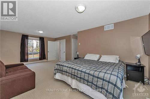 6366 Rothbourne Road, Ottawa, ON - Indoor Photo Showing Bedroom