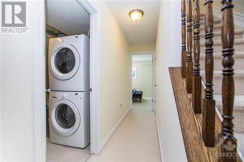 2404 Esprit Drive, Ottawa, ON - Indoor Photo Showing Laundry Room