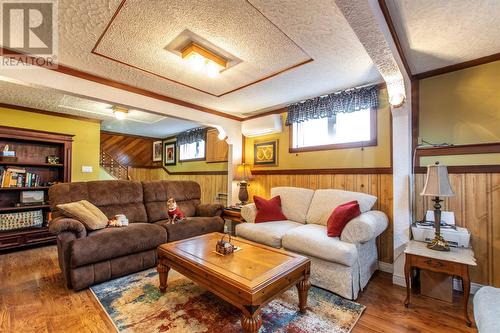 2 Pike Place, Mt Pearl, NL - Indoor Photo Showing Living Room