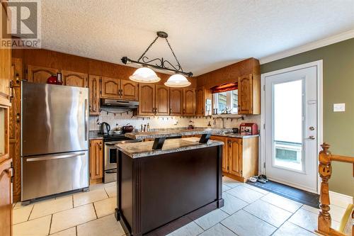 2 Pike Place, Mt Pearl, NL - Indoor Photo Showing Kitchen