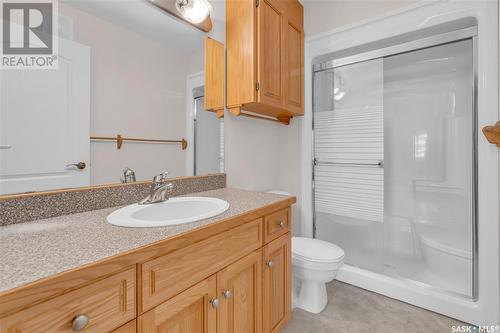 306 2909 Arens Road E, Regina, SK - Indoor Photo Showing Bathroom