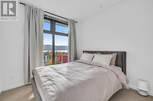 485 Groves Avenue Unit# 1105, Kelowna, BC - Indoor Photo Showing Bedroom