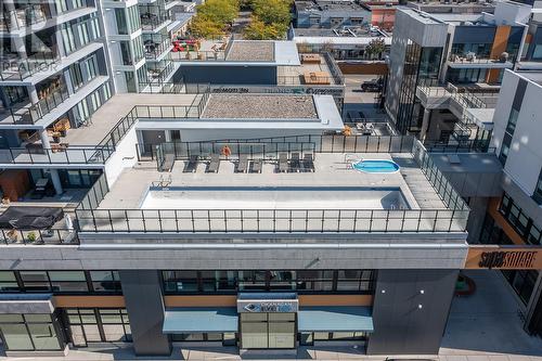 485 Groves Avenue Unit# 1105, Kelowna, BC - Outdoor With In Ground Pool