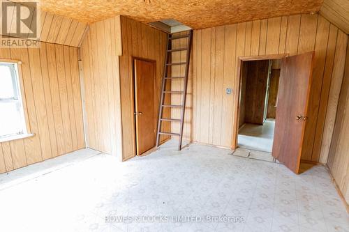 506A Lakeview Road, Bancroft, ON - Indoor Photo Showing Other Room