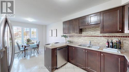 11884 Tenth Line, Whitchurch-Stouffville, ON - Indoor Photo Showing Kitchen With Double Sink With Upgraded Kitchen