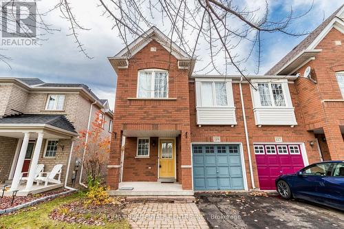 129 Hartford Crescent, Newmarket, ON - Outdoor With Facade