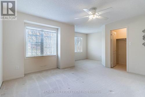 129 Hartford Crescent, Newmarket, ON - Indoor Photo Showing Other Room