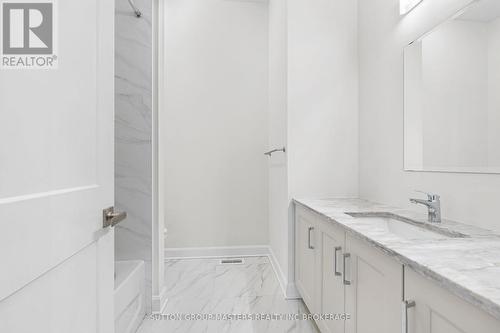 1633 Boardwalk Drive, Kingston (City Northwest), ON - Indoor Photo Showing Bathroom