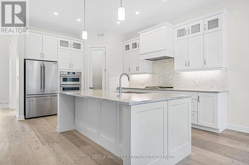 1633 Boardwalk Drive, Kingston (City Northwest), ON - Indoor Photo Showing Kitchen With Upgraded Kitchen